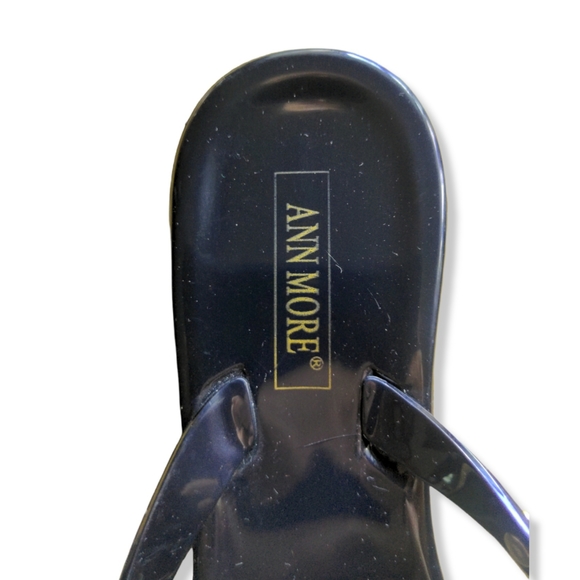 Black jelly Ann More flip flop sandals with pretty bow and gold studs - Picture 3 of 4